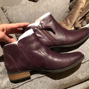 ugg purple aureo boots